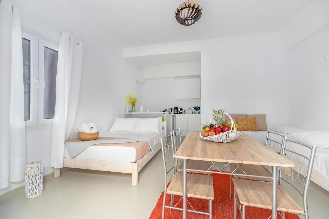 Dimelal Mykonos Town Apartments 0*,
